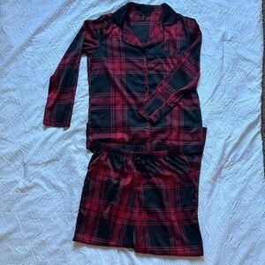 House of Harlow 1960 Red and Black Plaid Sleepwear